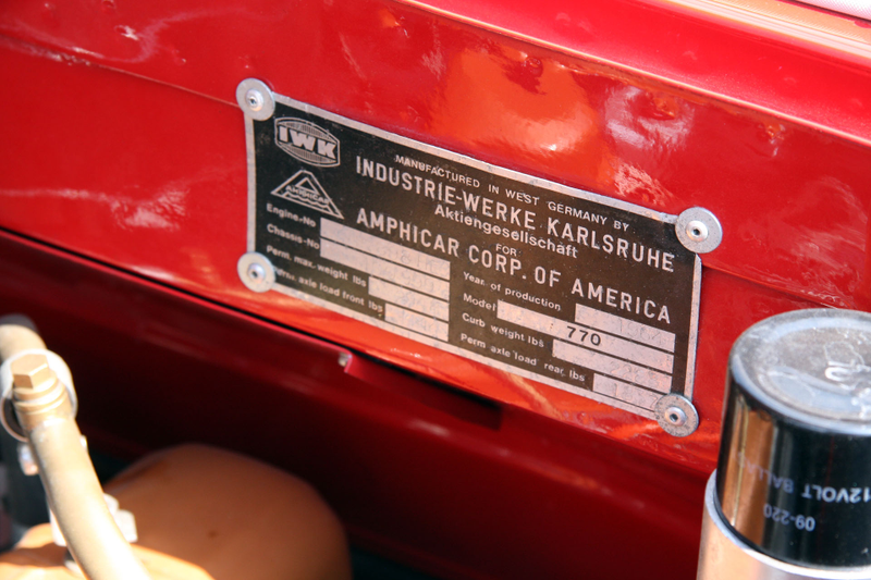 Illustration for article titled Classic Car Ownership Is Made Greater By The People Around You